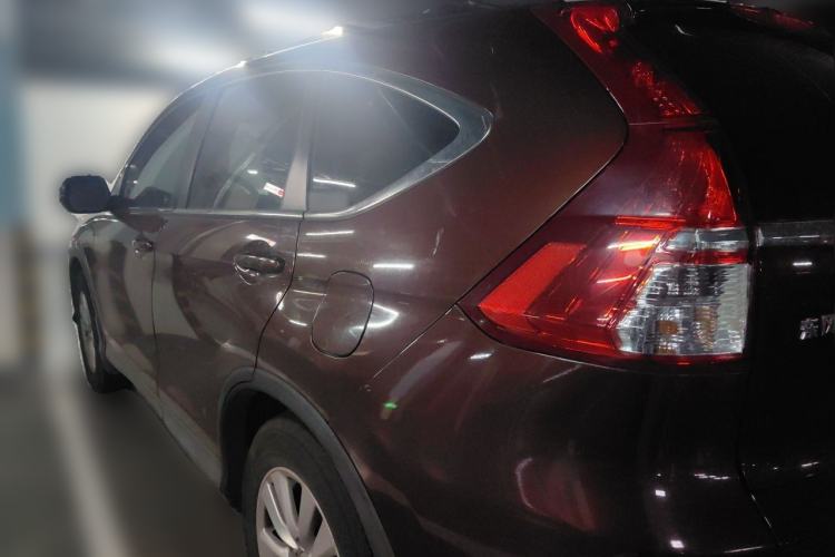 Used Honda CR-V 2016 2.0L two-wheel drive Urban Edition Rear Left 45 Deg