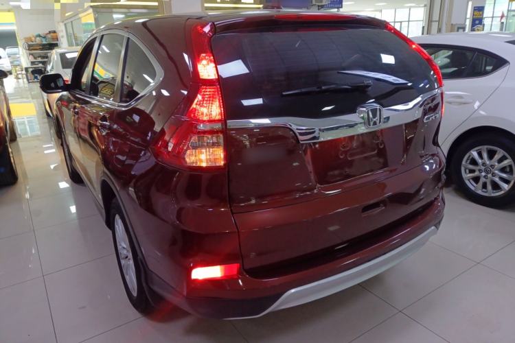 Used Honda CR-V 2016 2.0L two-wheel drive Urban Edition Rear Left 45 Deg