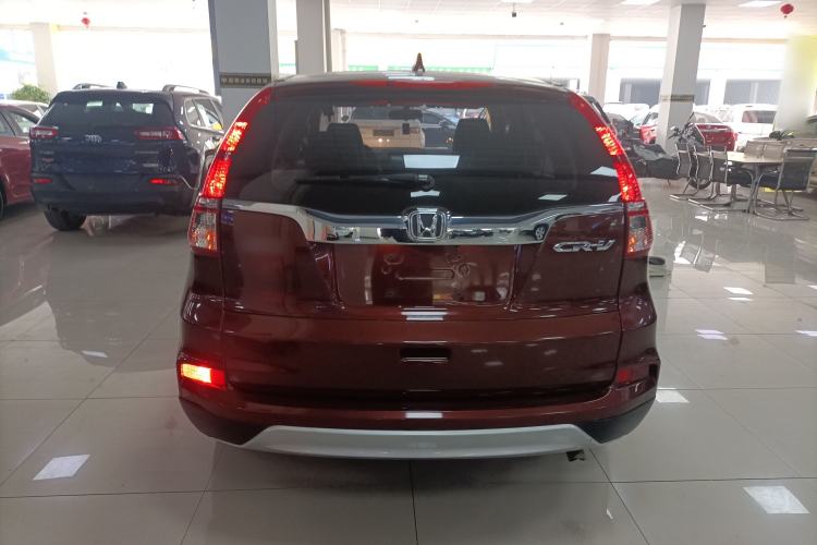 Used Honda CR-V 2016 2.0L two-wheel drive Urban Edition Rear