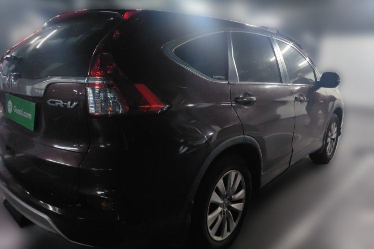 Used Honda CR-V 2016 2.0L two-wheel drive Urban Edition Rear Right 45 Deg