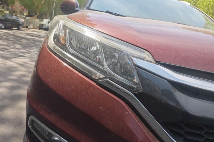 Used Honda CR-V 2016 2.0L two-wheel drive Urban Edition Right Front Headlight