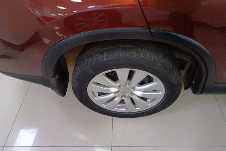 Used Honda CR-V 2016 2.0L two-wheel drive Urban Edition Right Rear Wheel Hub