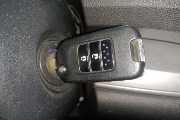 Used Honda CR-V 2016 2.0L two-wheel drive Urban Edition Vehicle Key