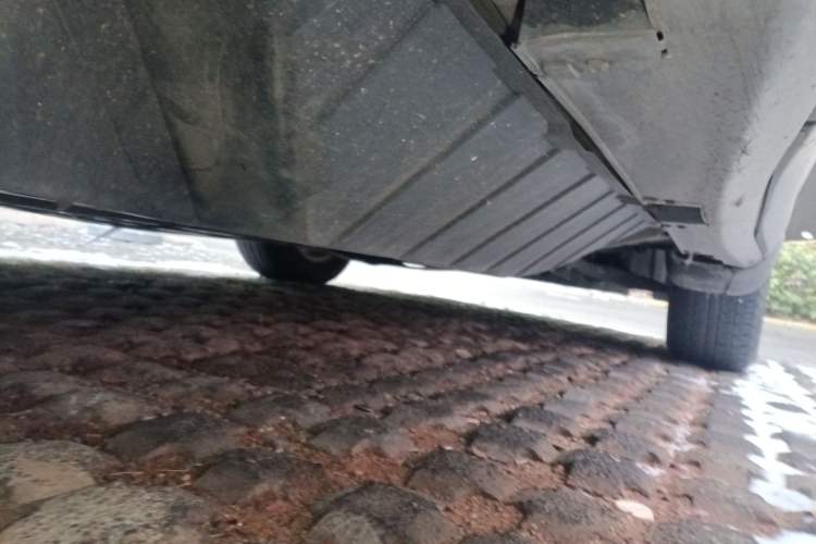 Used Honda CR-V 2016 2.0L two-wheel drive Urban Edition Chassis Rear Right