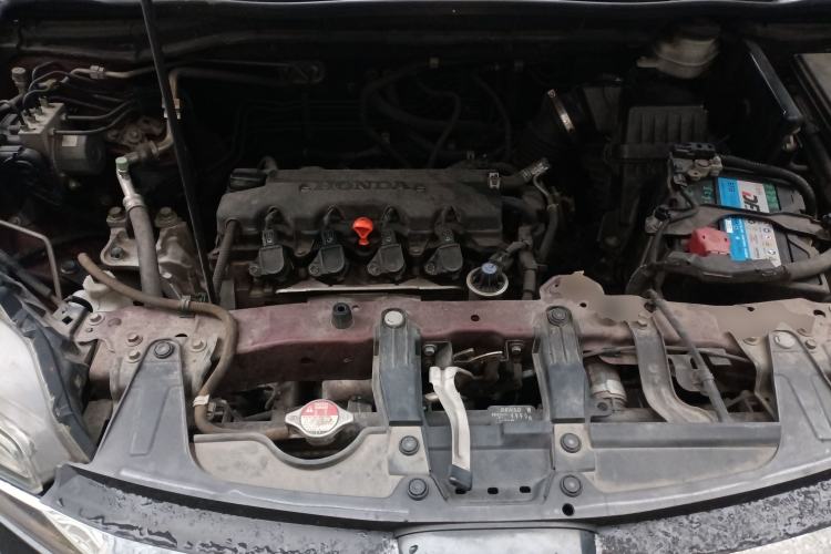 Used Honda CR-V 2016 2.0L two-wheel drive Urban Edition Engine Bay