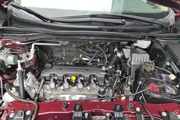 Used Honda CR-V 2016 2.0L two-wheel drive Urban Edition Engine Bay
