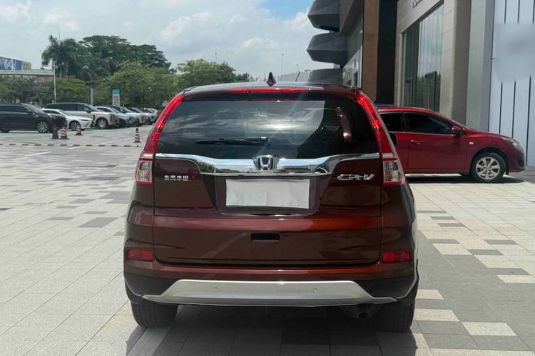 Used Honda CR-V 2016 2.0L two-wheel drive Urban Edition Exterior 11