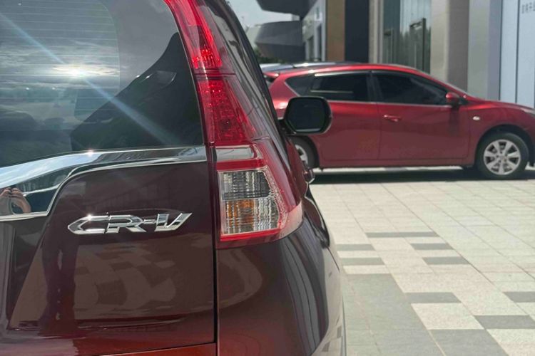 Used Honda CR-V 2016 2.0L two-wheel drive Urban Edition Exterior 9