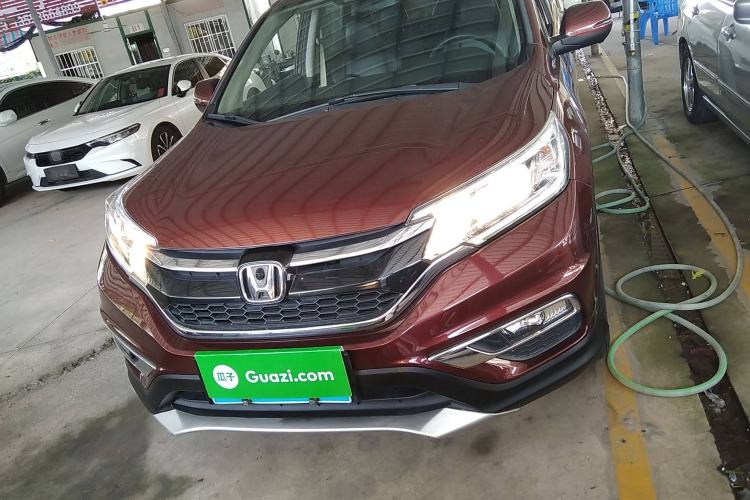 Used Honda CR-V 2016 2.0L two-wheel drive Urban Edition Front