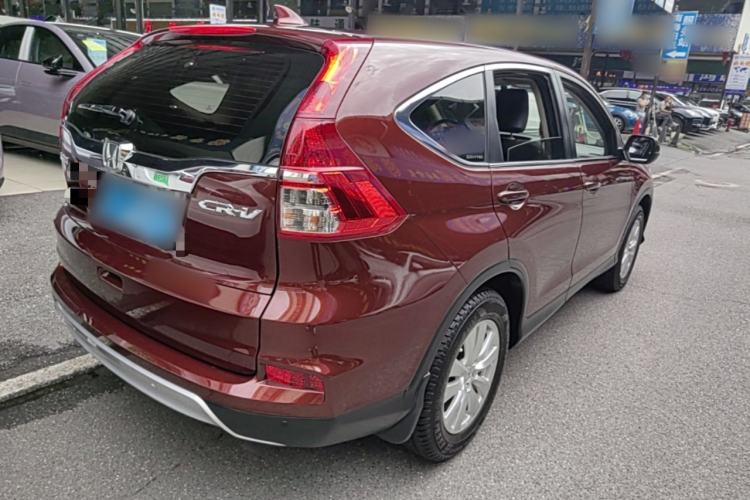 Used Honda CR-V 2016 2.0L two-wheel drive Urban Edition Rear Right 45 Deg