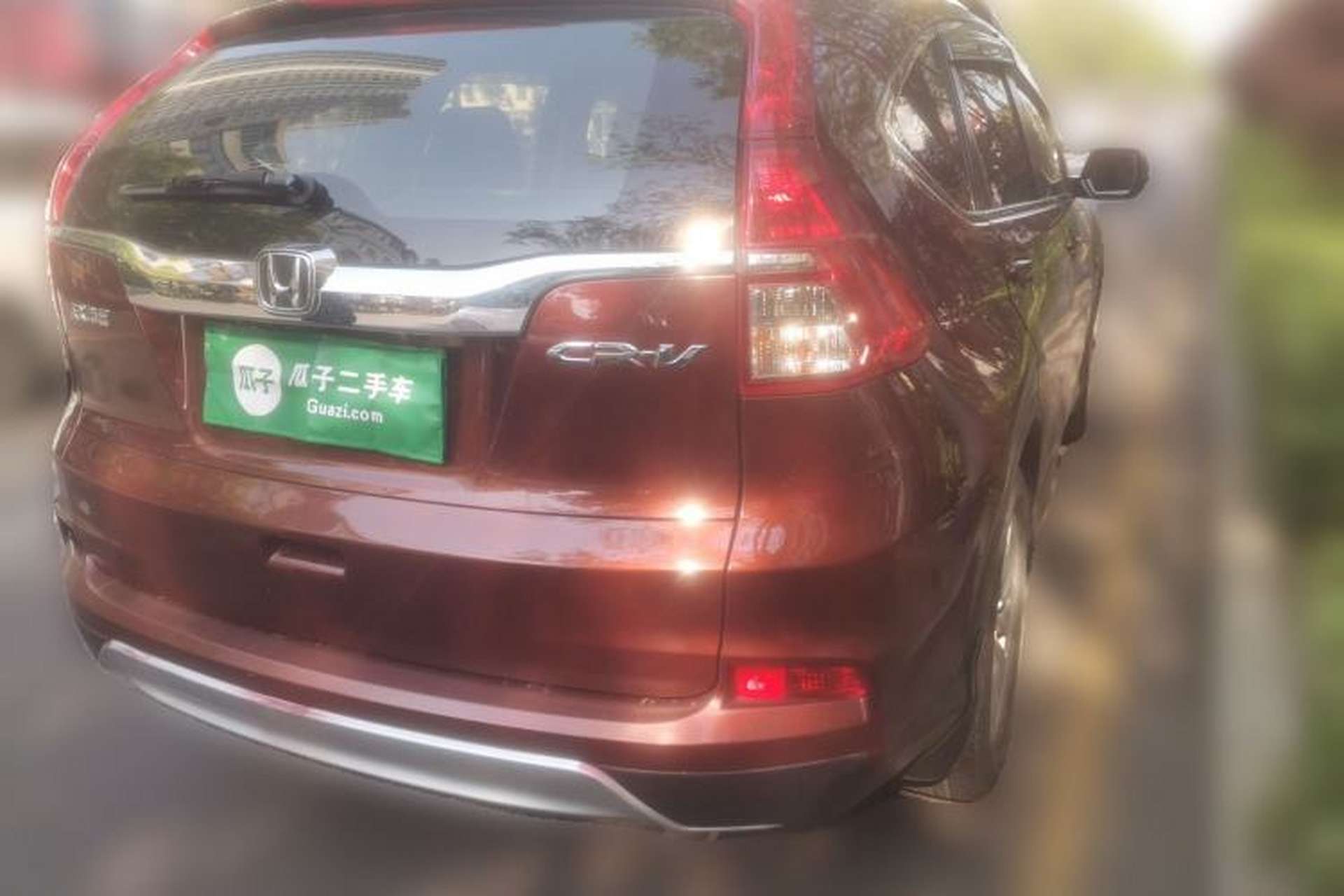 Used Honda CR-V 2016 2.0L two-wheel drive Urban Edition Rear Right 45 Deg