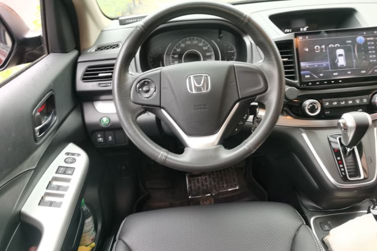 Used Honda CR-V 2016 2.0L two-wheel drive Urban Edition Steering Wheel