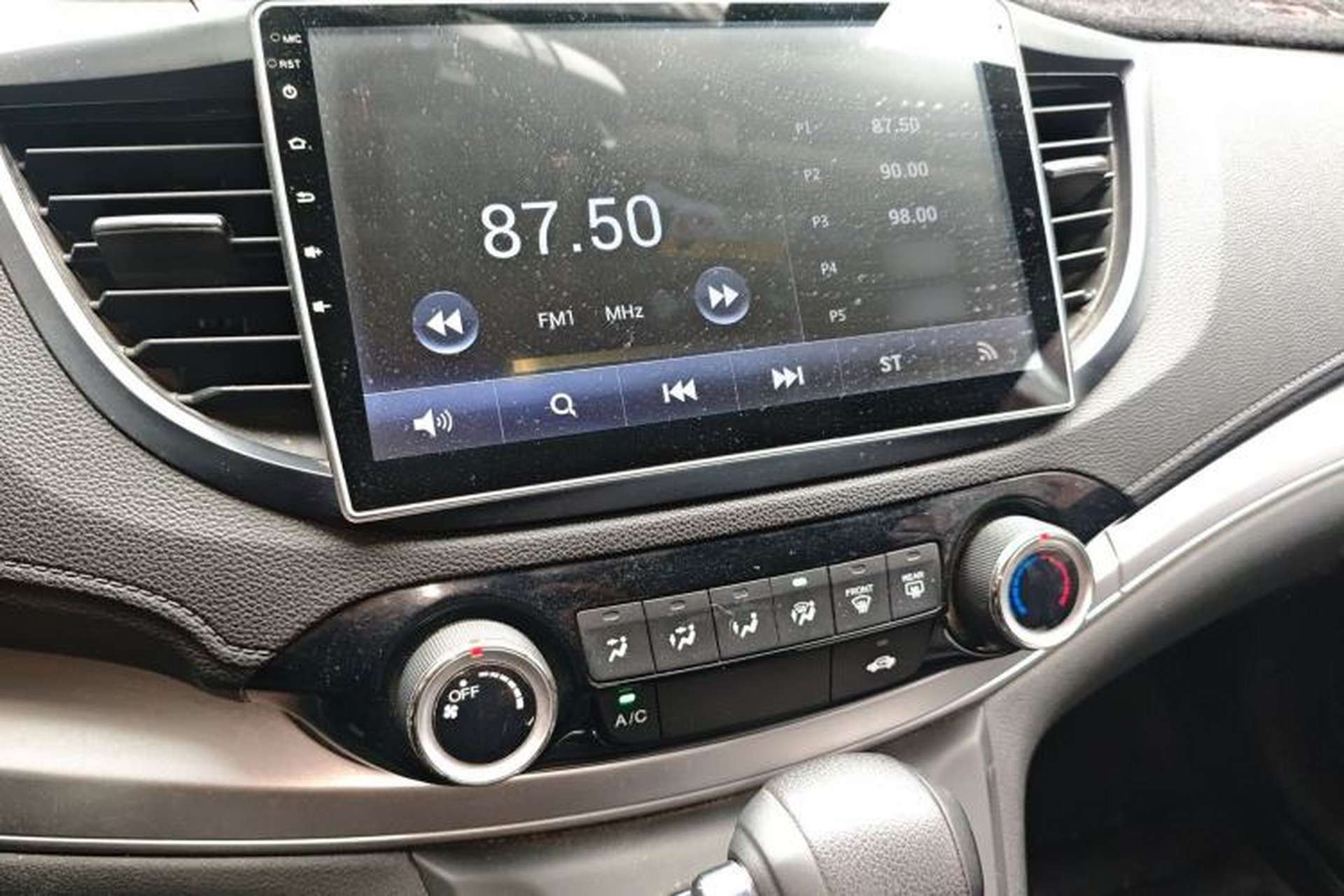 Used Honda CR-V 2016 2.0L Two-Wheel Drive Classic Edition Audio And AC Panel