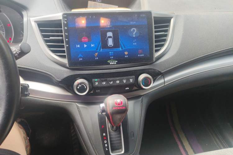 Used Honda CR-V 2016 2.0L Two-Wheel Drive Classic Edition Audio And AC Panel