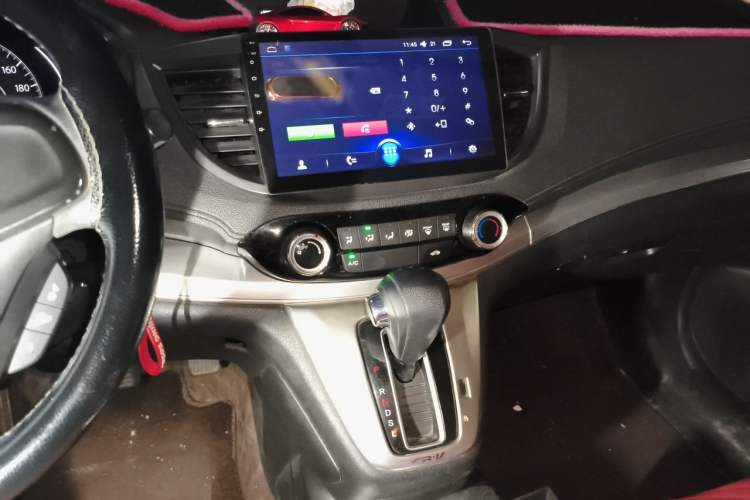 Used Honda CR-V 2016 2.0L two-wheel drive Urban Edition Audio And AC Panel