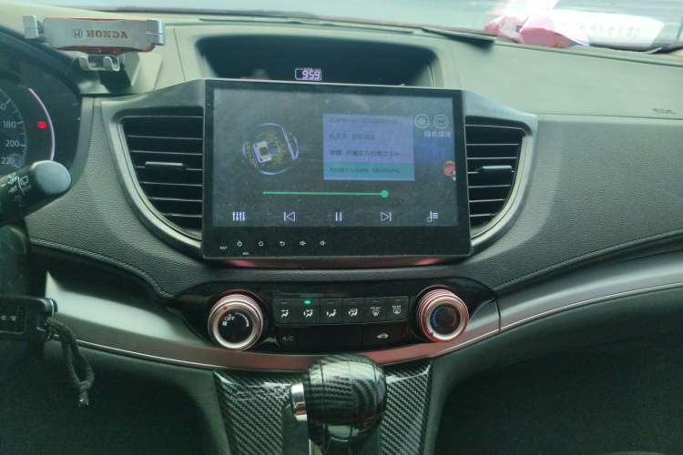 Used Honda CR-V 2016 2.0L Two-Wheel Drive Classic Edition Audio And AC Panel