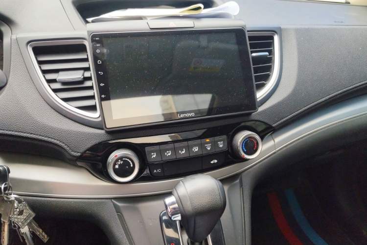 Used Honda CR-V 2016 2.0L two-wheel drive Urban Edition Audio And AC Panel