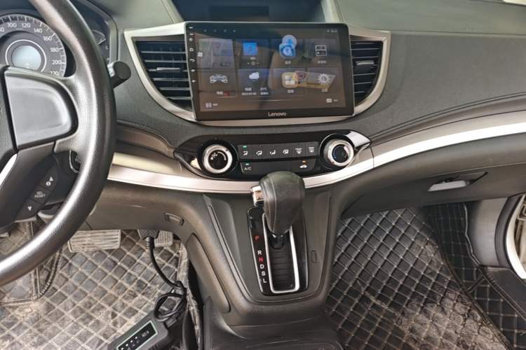 Used Honda CR-V 2016 2.0L Two-Wheel Drive Classic Edition Audio And AC Panel
