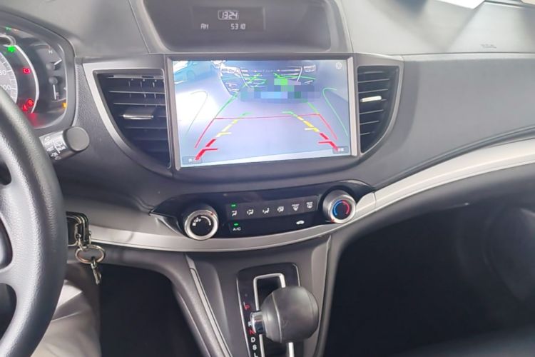 Used Honda CR-V 2016 2.0L two-wheel drive Urban Edition Audio And AC Panel