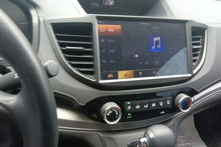Used Honda CR-V 2016 2.0L Two-Wheel Drive Classic Edition Audio And AC Panel