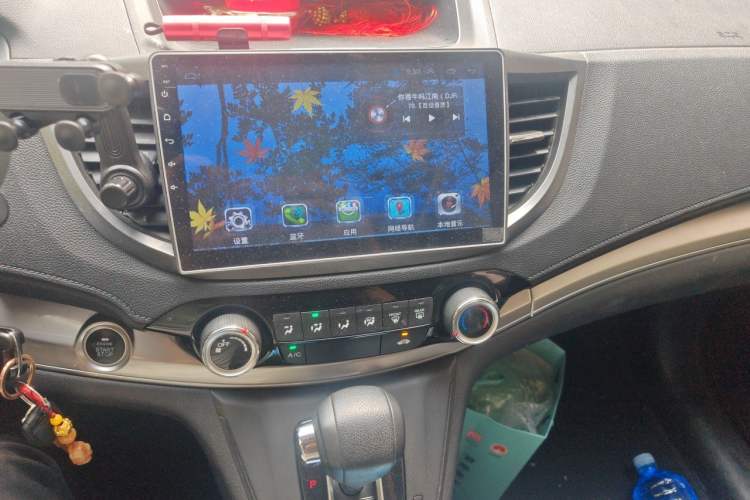 Used Honda CR-V 2016 2.0L two-wheel drive Urban Edition Audio And AC Panel