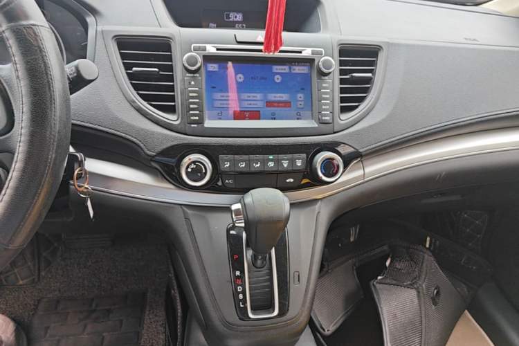 Used Honda CR-V 2016 2.0L Two-Wheel Drive Classic Edition Audio And AC Panel