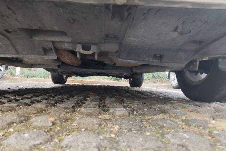 Used Honda CR-V 2016 2.0L two-wheel drive Urban Edition Chassis Front