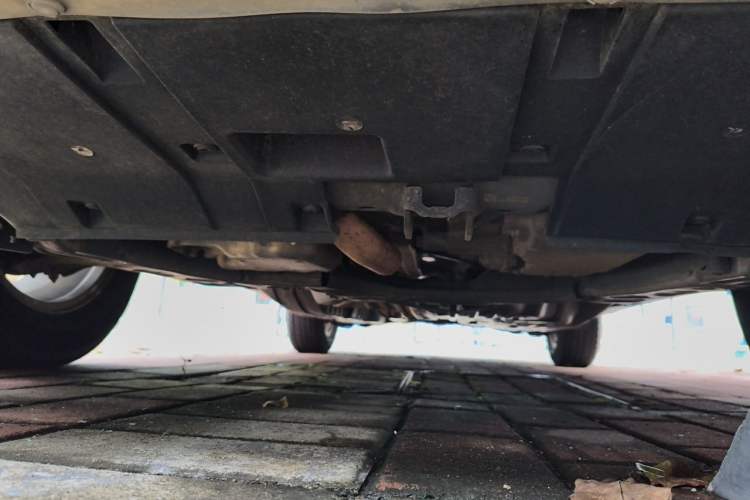 Used Honda CR-V 2016 2.0L Two-Wheel Drive Classic Edition Chassis Front
