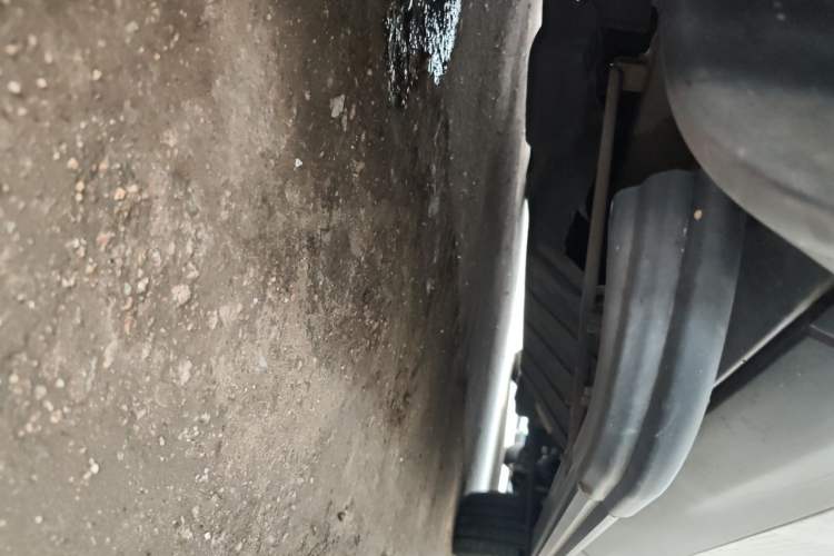 Used Honda CR-V 2016 2.0L two-wheel drive Urban Edition Chassis Front Left