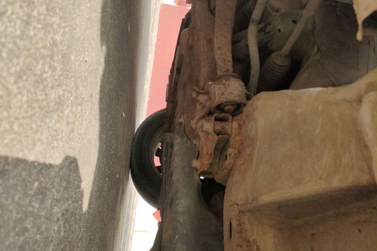 Used Honda CR-V 2016 2.0L two-wheel drive Urban Edition Chassis Front Left