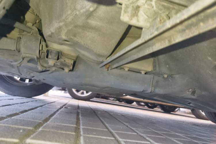 Used Honda CR-V 2016 2.0L Two-Wheel Drive Classic Edition Chassis Front Left