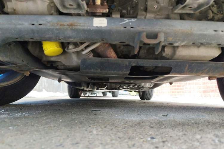 Used Honda CR-V 2016 2.0L two-wheel drive Urban Edition Chassis Front