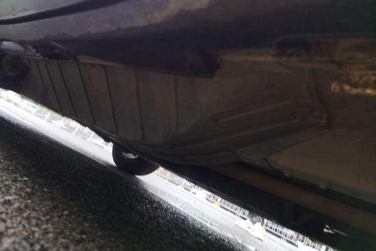 Used Honda CR-V 2016 2.0L Two-Wheel Drive Classic Edition Chassis Front Right