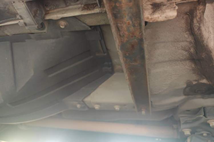 Used Honda CR-V 2016 2.0L two-wheel drive Urban Edition Chassis Front Right