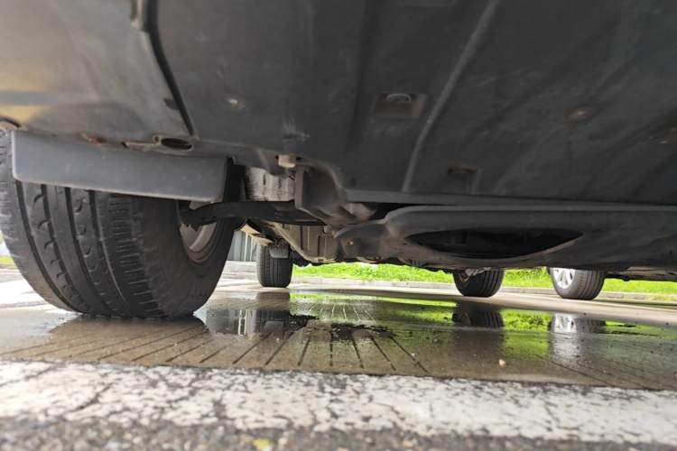 Used Honda CR-V 2016 2.0L Two-Wheel Drive Classic Edition Chassis Front Right