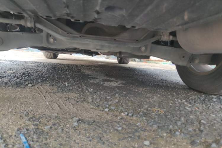 Used Honda CR-V 2016 2.0L two-wheel drive Urban Edition Chassis Front