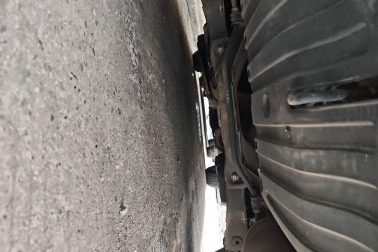 Used Honda CR-V 2016 2.0L two-wheel drive Urban Edition Chassis Rear