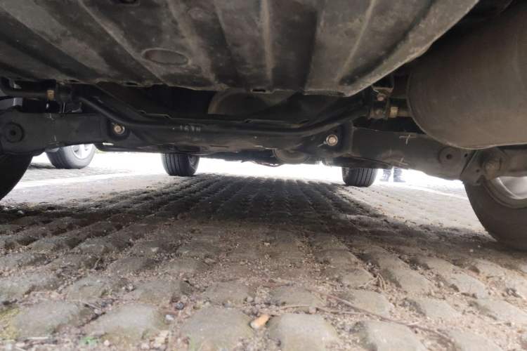 Used Honda CR-V 2016 2.0L two-wheel drive Urban Edition Chassis Rear