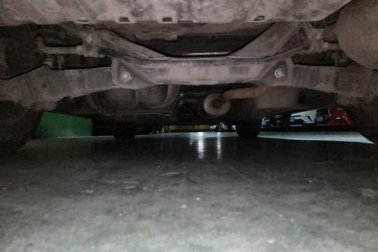 Used Honda CR-V 2016 2.0L two-wheel drive Urban Edition Chassis Rear