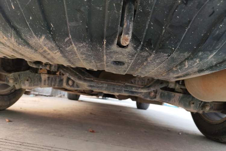 Used Honda CR-V 2016 2.0L two-wheel drive Urban Edition Chassis Rear