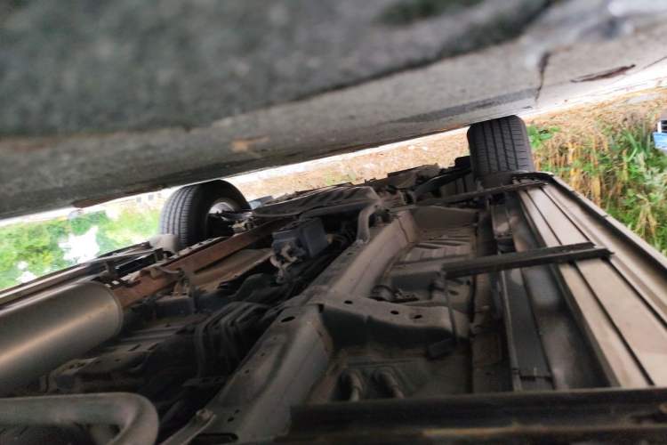 Used Honda CR-V 2016 2.0L Two-Wheel Drive Classic Edition Chassis Rear Left