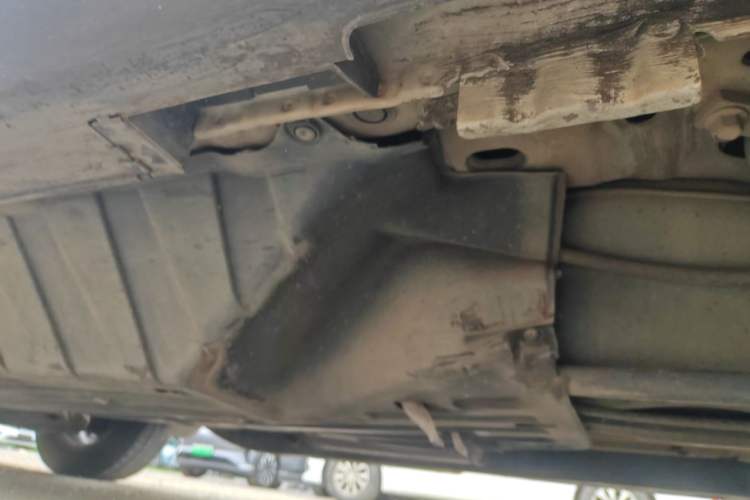 Used Honda CR-V 2016 2.0L two-wheel drive Urban Edition Chassis Rear Left