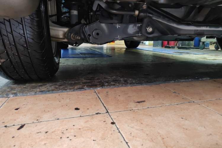 Used Honda CR-V 2016 2.0L two-wheel drive Urban Edition Chassis Rear Left