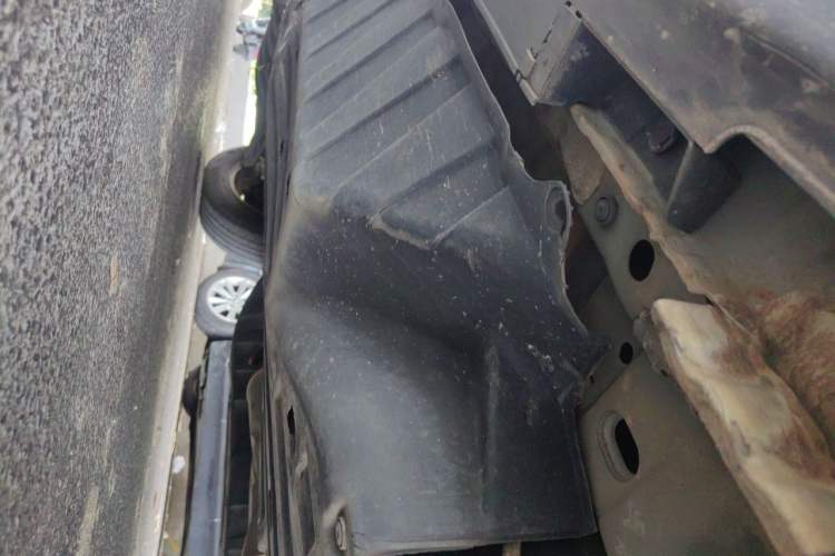 Used Honda CR-V 2016 2.0L two-wheel drive Urban Edition Chassis Rear Left