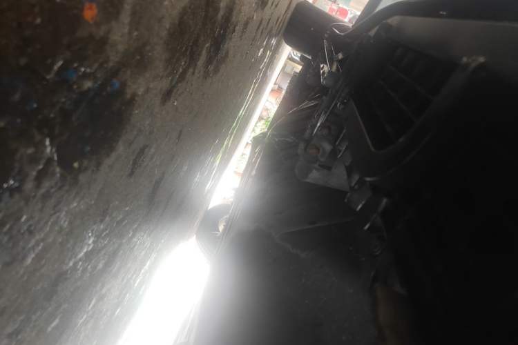 Used Honda CR-V 2016 2.0L two-wheel drive Urban Edition Chassis Rear Left