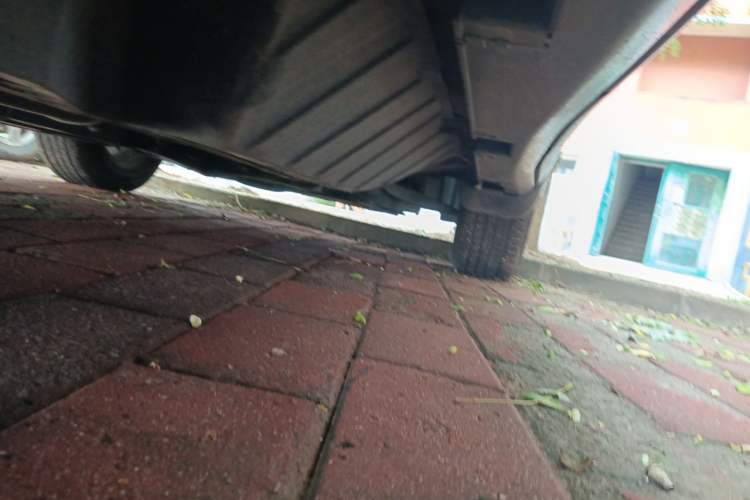 Used Honda CR-V 2016 2.0L two-wheel drive Urban Edition Chassis Rear Right