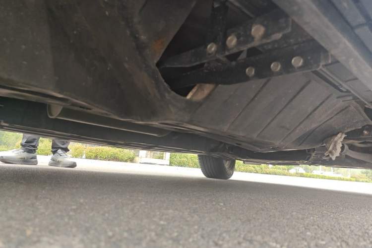 Used Honda CR-V 2016 2.0L two-wheel drive Urban Edition Chassis Rear Right