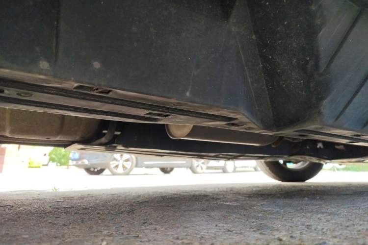 Used Honda CR-V 2016 2.0L two-wheel drive Urban Edition Chassis Rear Right