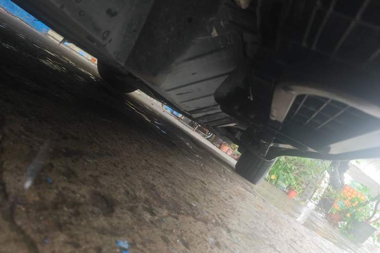 Used Honda CR-V 2016 2.0L two-wheel drive Urban Edition Chassis Rear Right