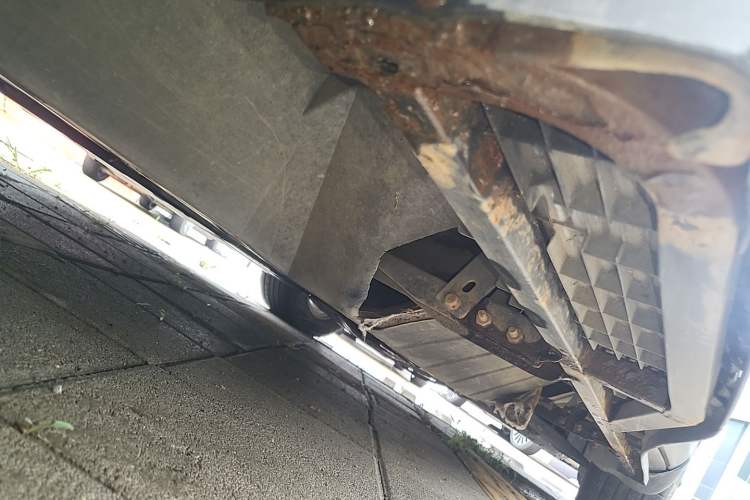 Used Honda CR-V 2016 2.0L two-wheel drive Urban Edition Chassis Rear Right